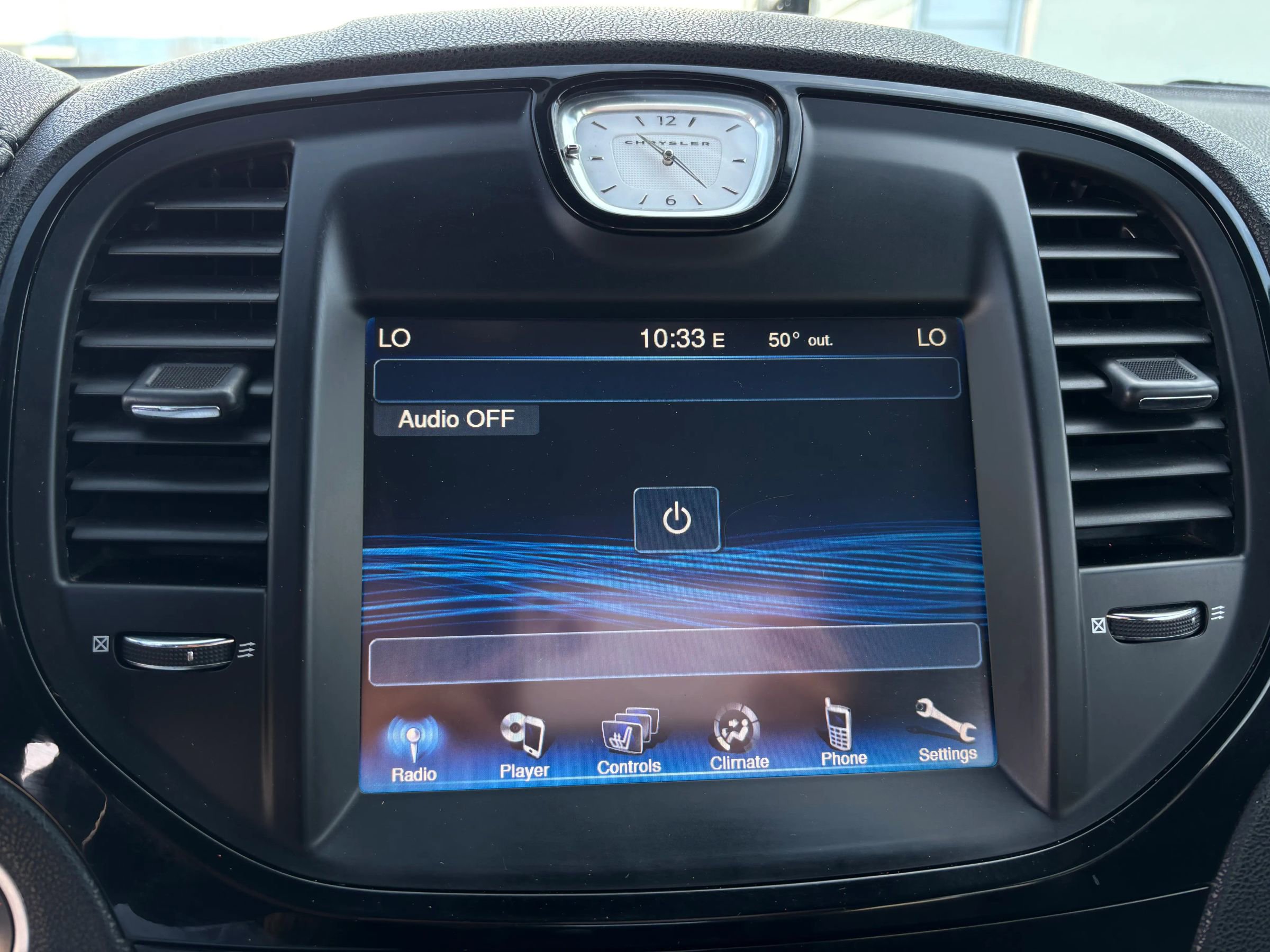 Used 2013 Chrysler 300 S image 17