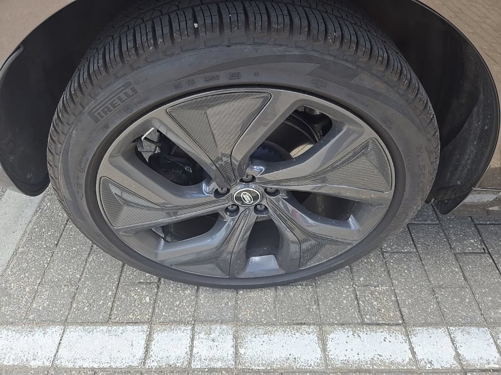 Certified 2025 Land Rover Range Rover Sport Autobiography AWD/4WD image 11