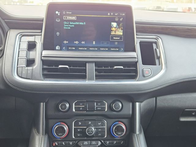 Used 2023 Chevrolet Suburban Premier image 22