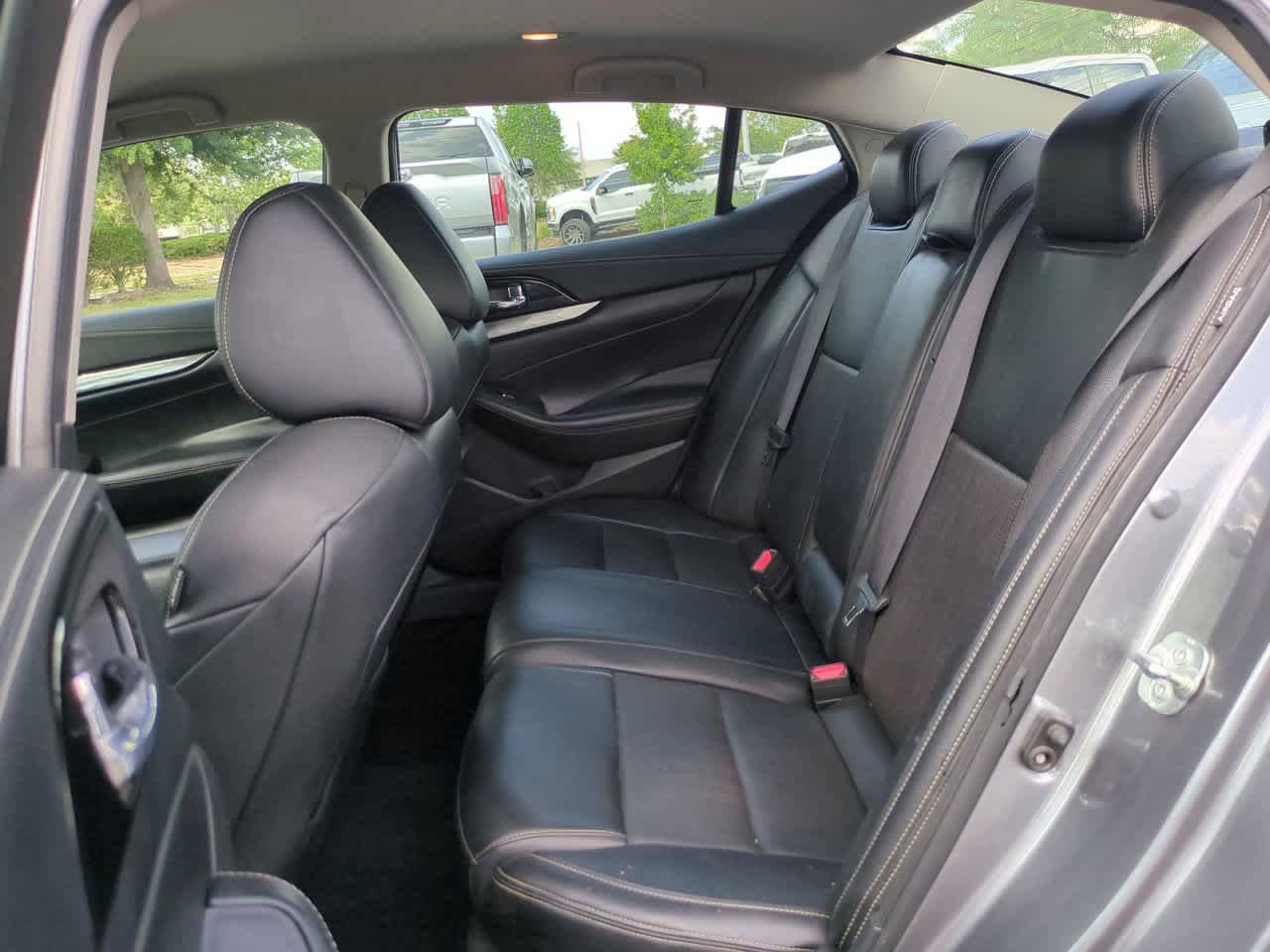 Used 2020 Nissan Maxima 3.5 SV w/ Floor Mat Group FWD image 13