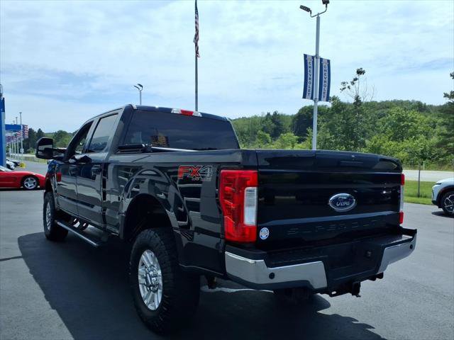 Used 2017 Ford F250 XLT w/ XLT Value Package AWD/4WD image 5