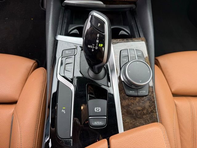 Used 2020 BMW 540i xDrive w/ Premium Package image 21