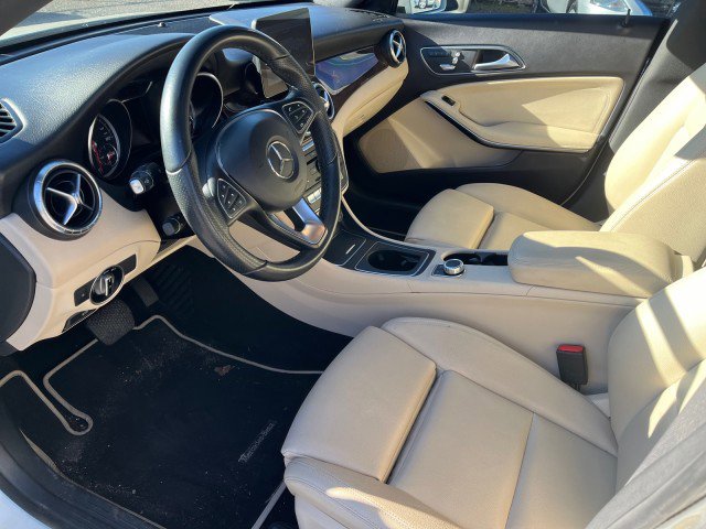 Used 2018 Mercedes-Benz CLA 250 image 13
