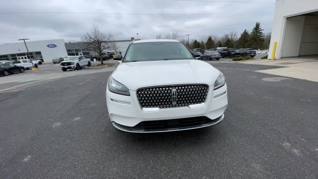 Used 2022 Lincoln Corsair AWD w/ Equipment Group 101A image 3
