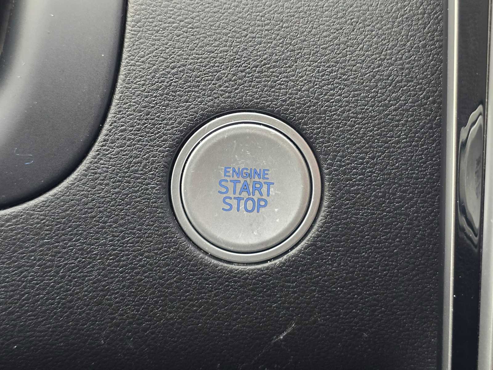 Used 2024 Hyundai Tucson Limited image 35