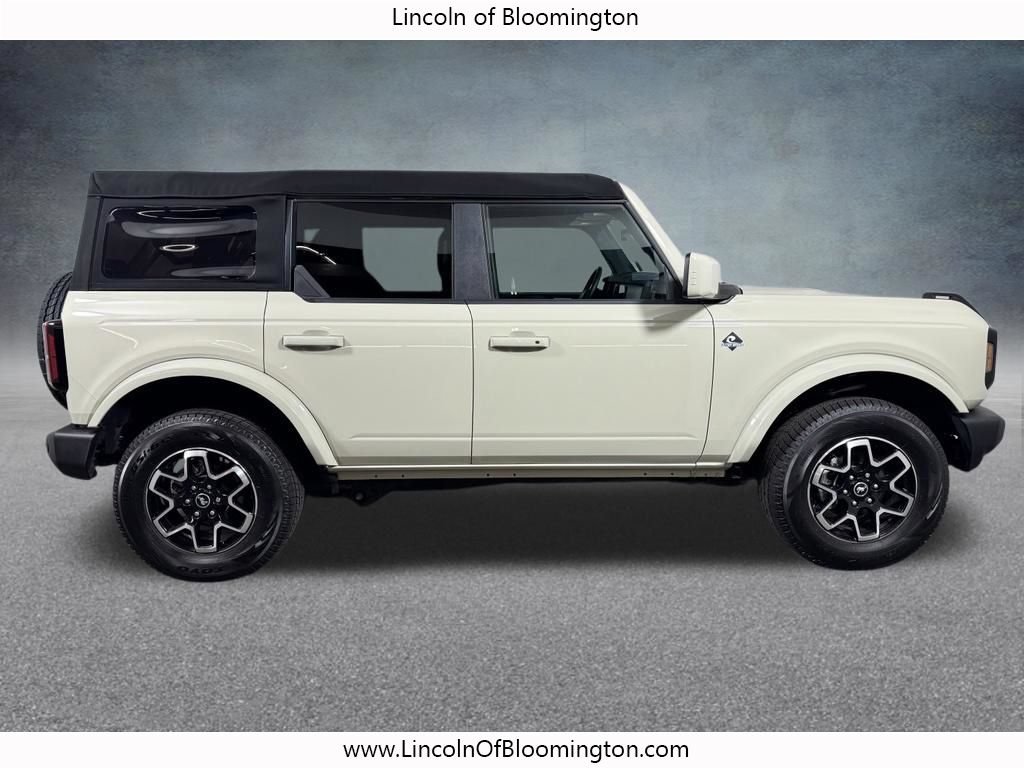 Used 2025 Ford Bronco Outer Banks AWD/4WD image 5
