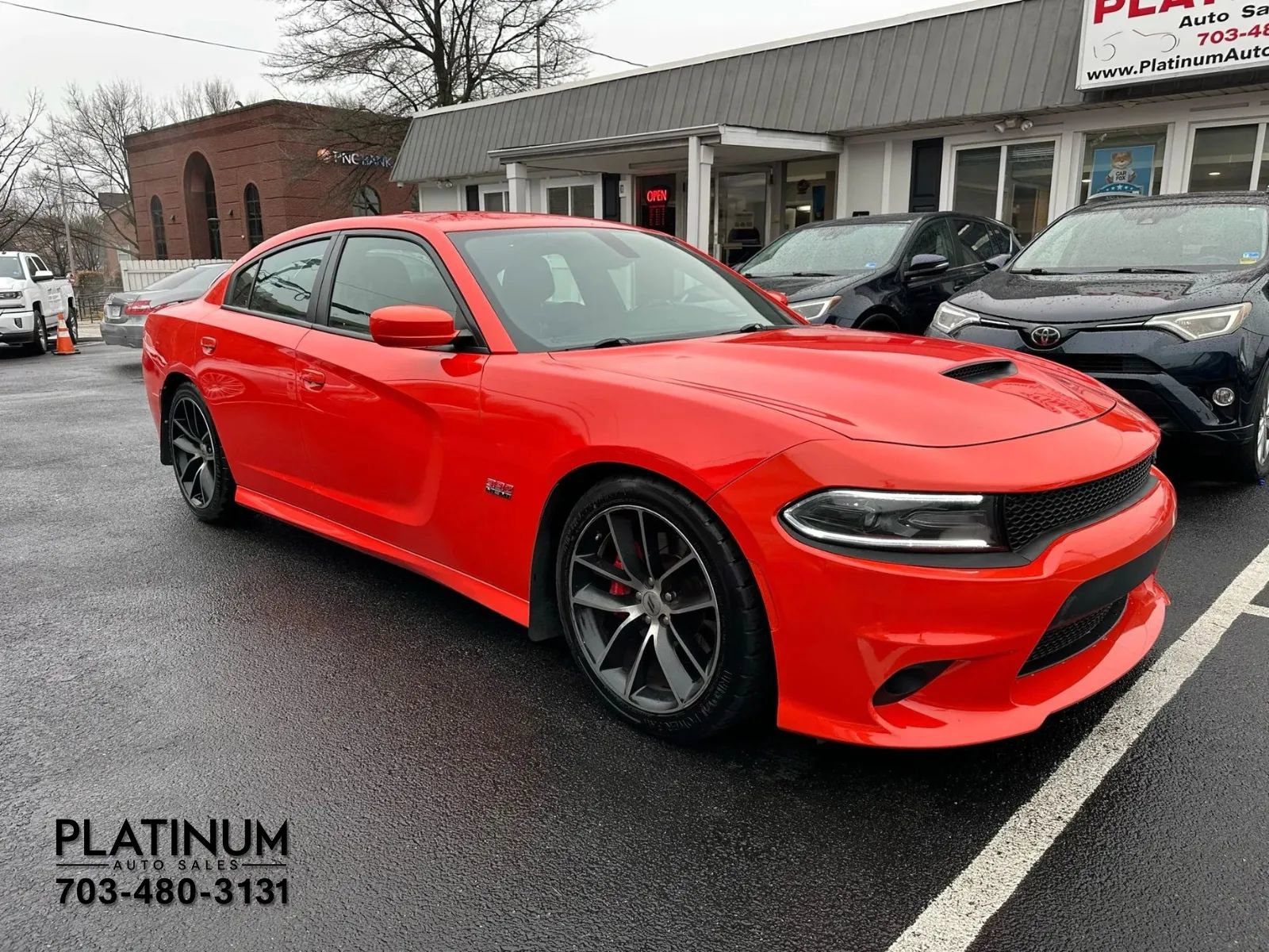 Used 2017 Dodge Charger R/T Scat Pack image 4
