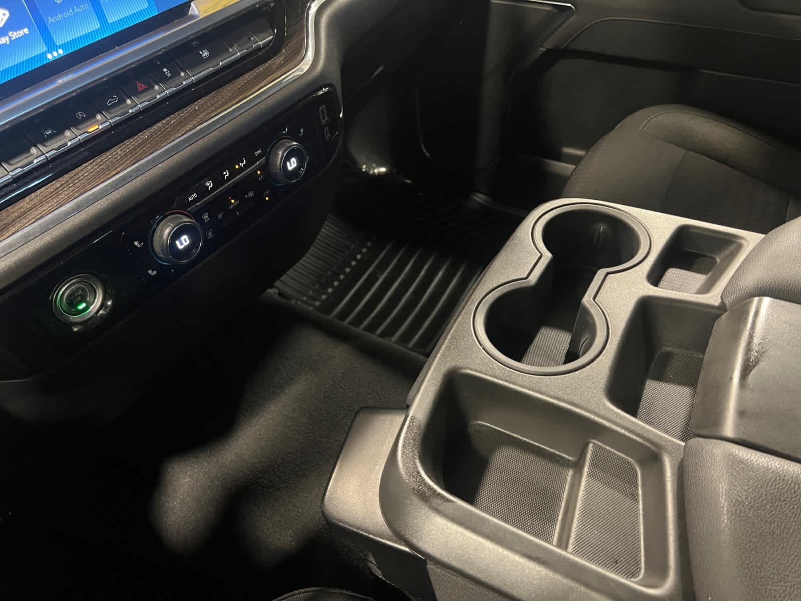 Used 2023 Chevrolet Silverado 1500 LT AWD/4WD image 16