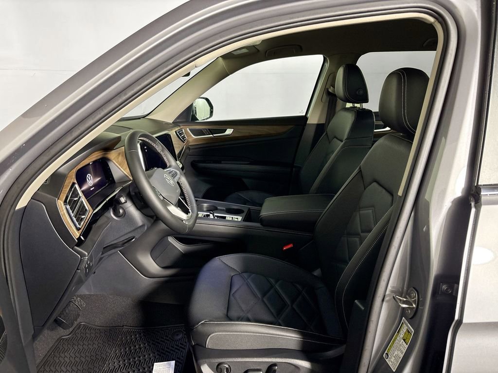 New 2026 Volkswagen Atlas SE image 11