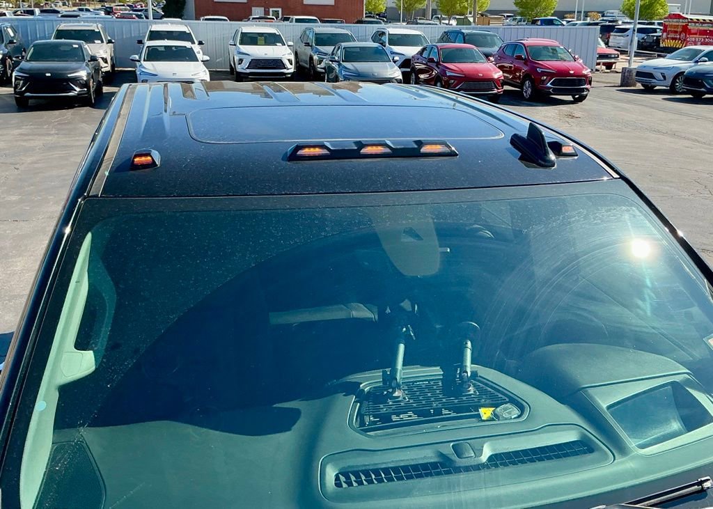 Used 2022 GMC Sierra 3500 Denali w/ Denali Ultimate Package image 12