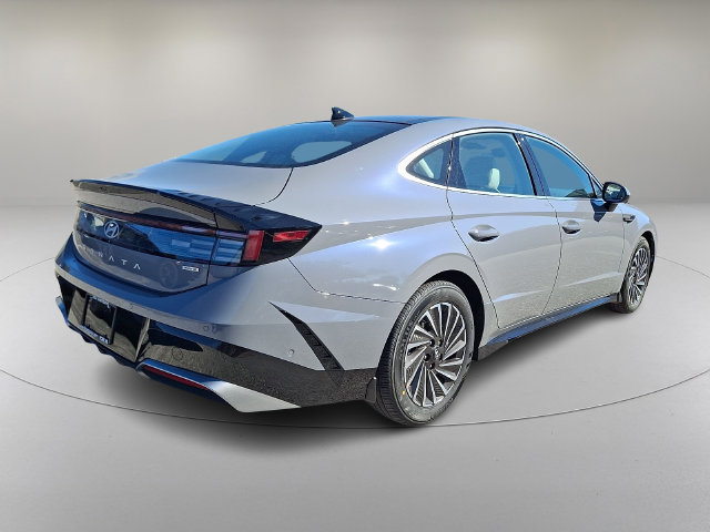 New 2027 Hyundai Sonata Limited FWD image 4