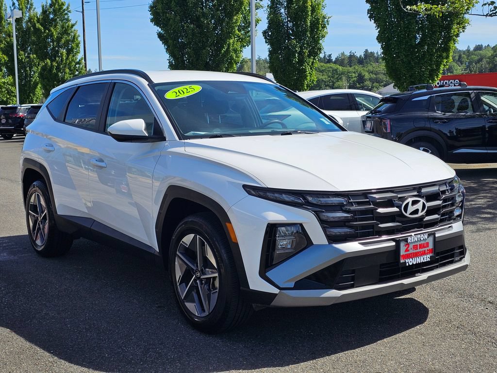 Used 2025 Hyundai Tucson SEL AWD/4WD image 3