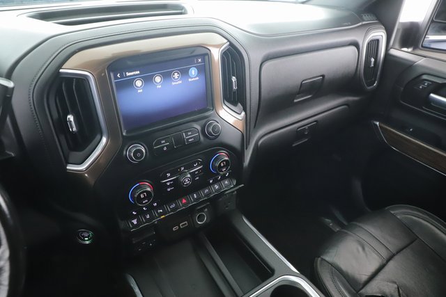 Used 2021 Chevrolet Silverado 3500 High Country image 29