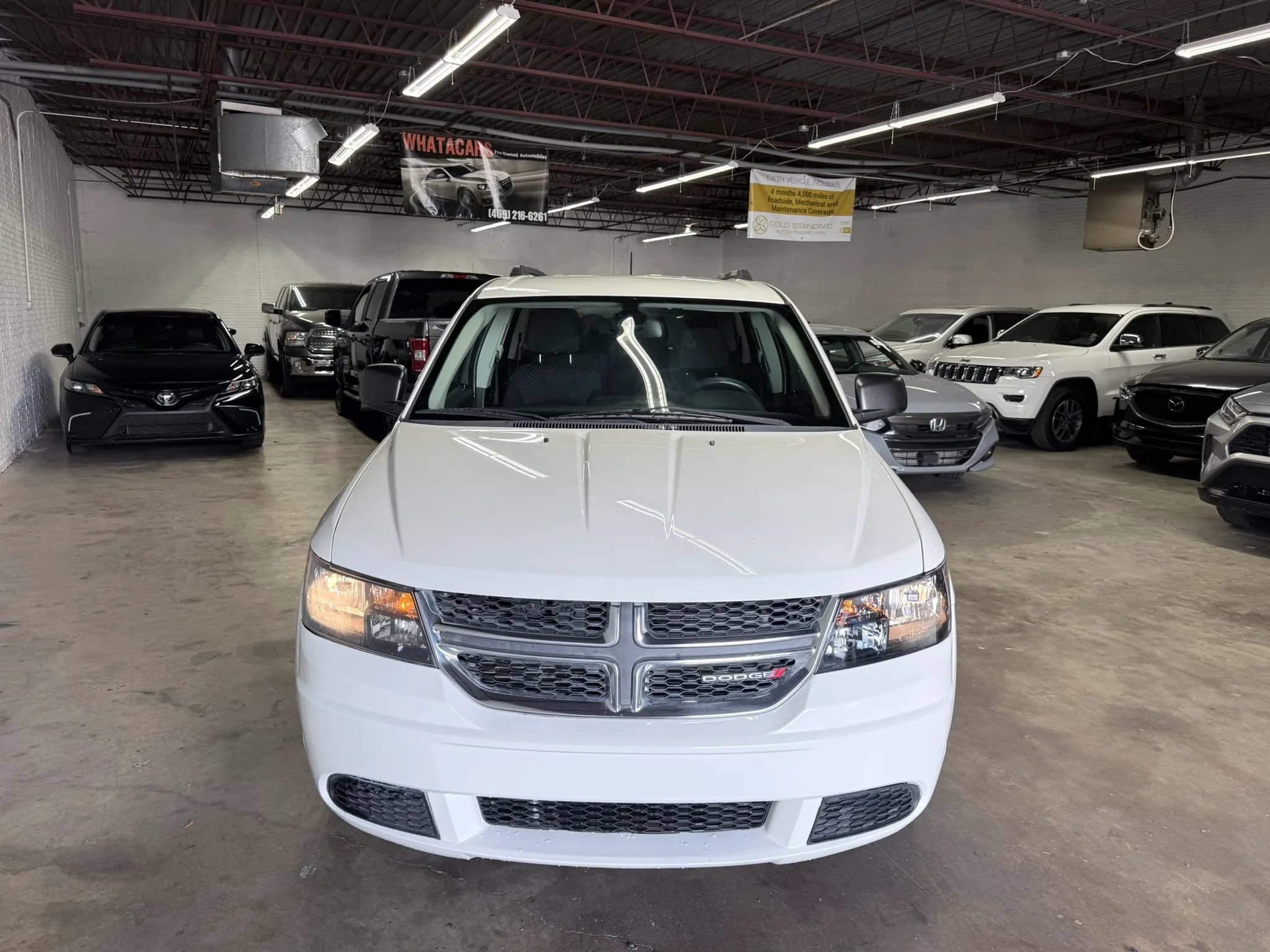 Used 2018 Dodge Journey SE w/ Blacktop Package FWD image 9