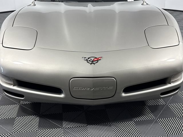 Used 2001 Chevrolet Corvette Convertible w/ Preferred Equipment Group2 image 30