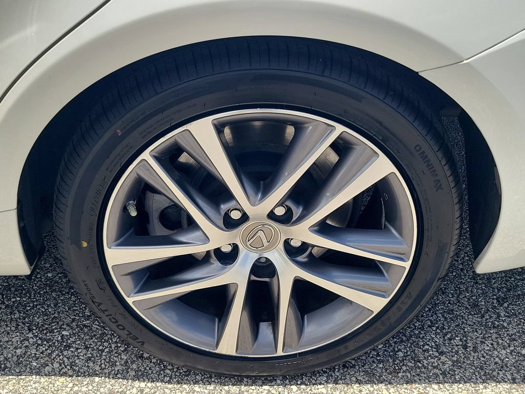 Used 2019 Lexus IS 300 w/ Accessory Package 2 RWD image 8