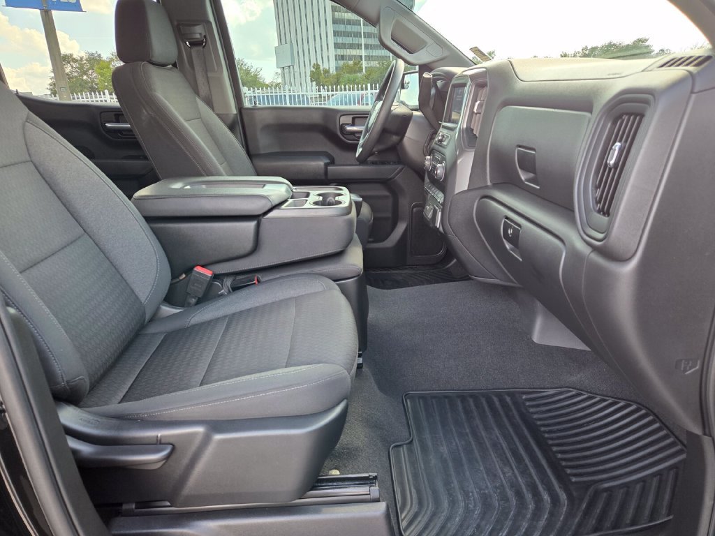 Used 2022 Chevrolet Silverado 1500 Custom Trail Boss w/ LPO, Dark Essentials Package AWD/4WD image 16