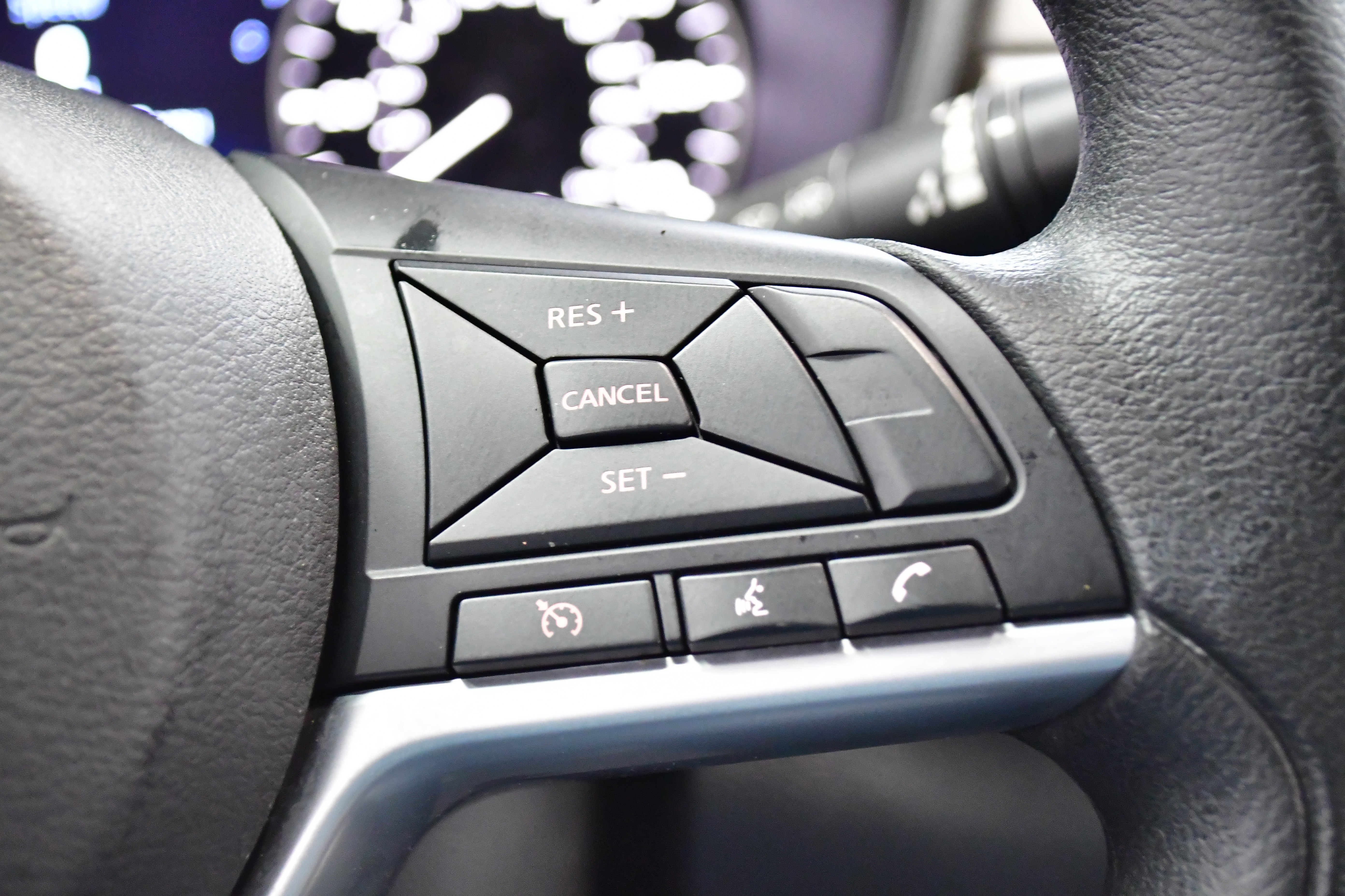 Used 2025 Nissan Altima 2.5 SV image 22