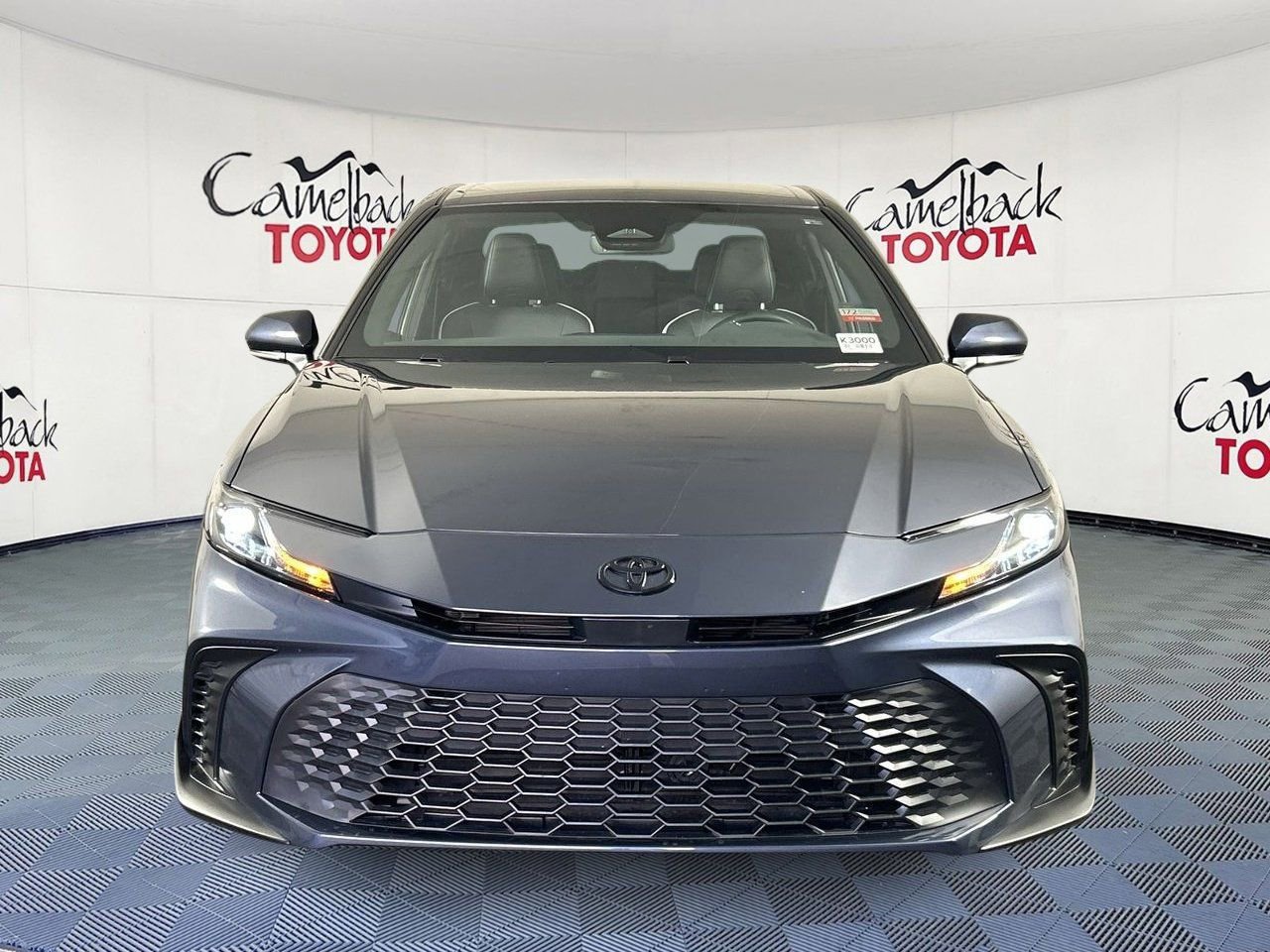 Used 2026 Toyota Camry SE w/ Convenience Package FWD image 3
