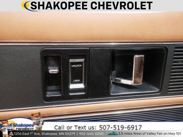 Used 1990 Buick Reatta Convertible FWD image 14