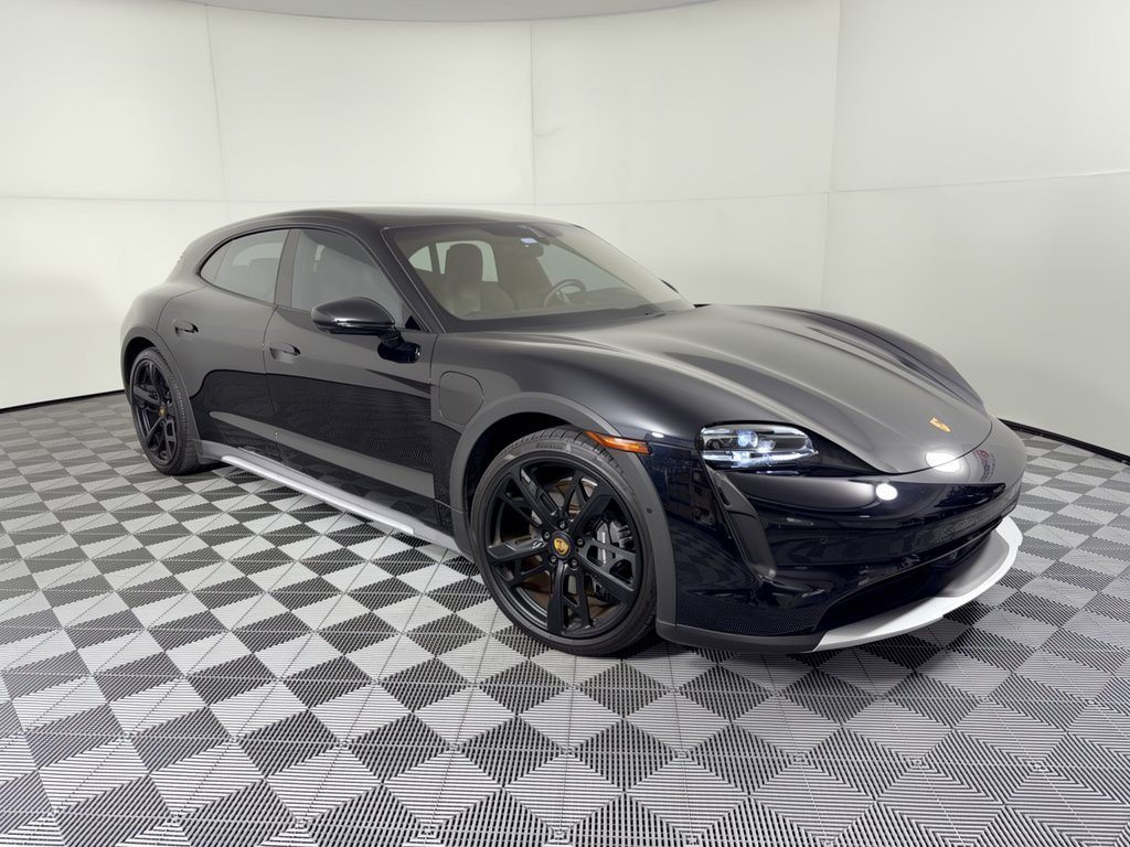 Certified 2022 Porsche Taycan 4 Cross Turismo AWD/4WD image 7