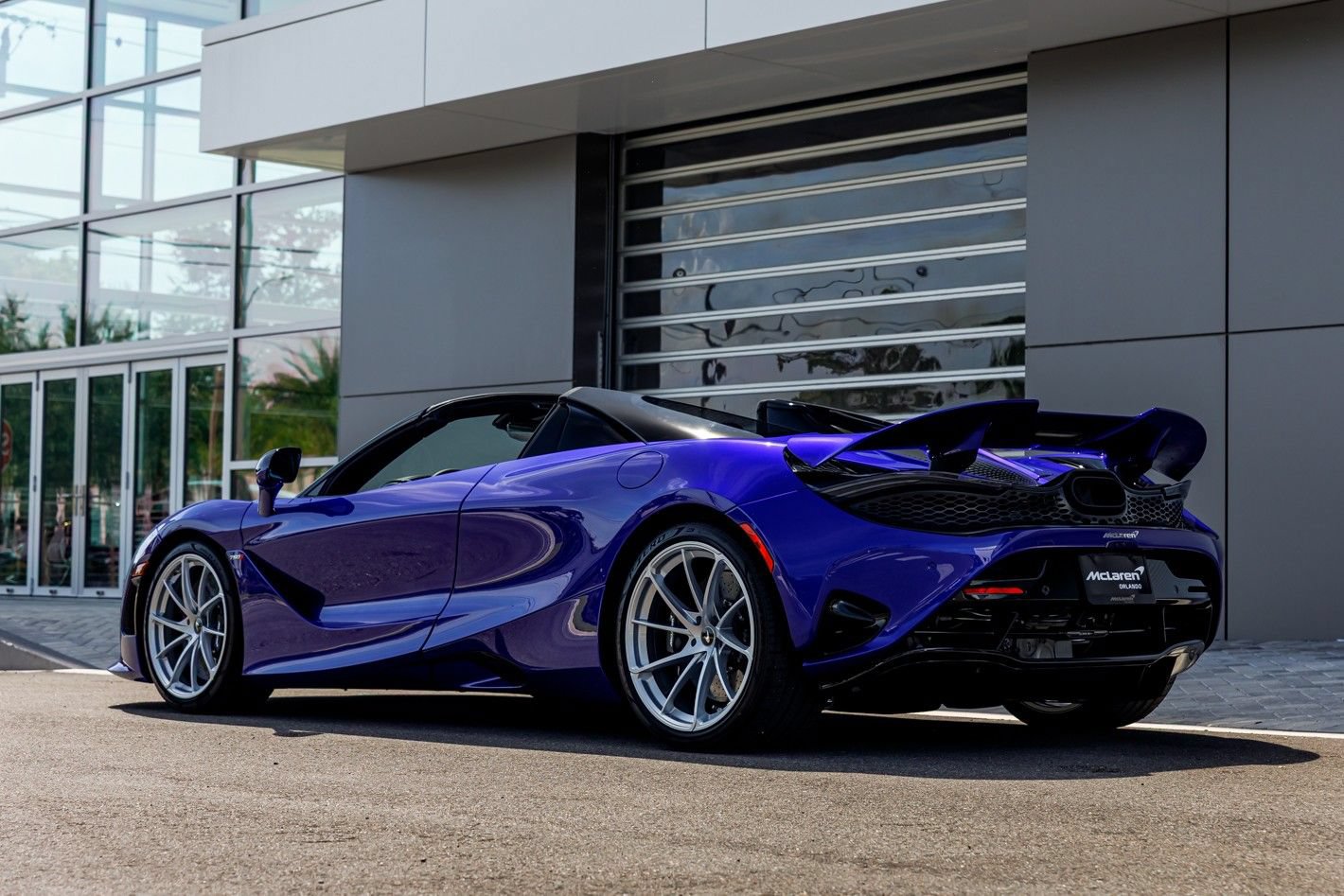 New 2026 McLaren 750S Spider RWD image 24