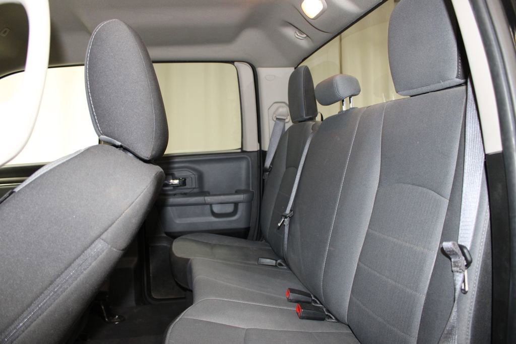 Used 2024 RAM 1500 Classic SLT image 19