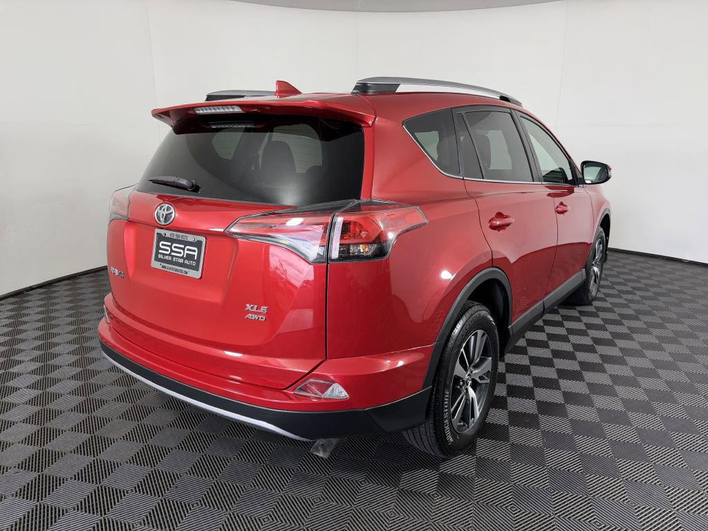 Used 2017 Toyota RAV4 XLE image 7