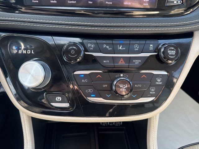Used 2021 Chrysler Pacifica Limited w/ Premium & Safety Sphere Group AWD/4WD image 20