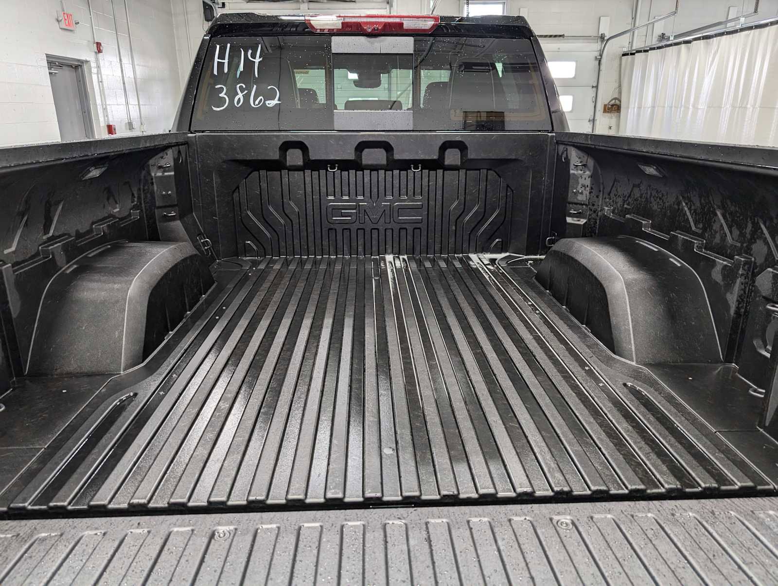 New 2026 GMC Sierra 1500 Denali Ultimate image 11