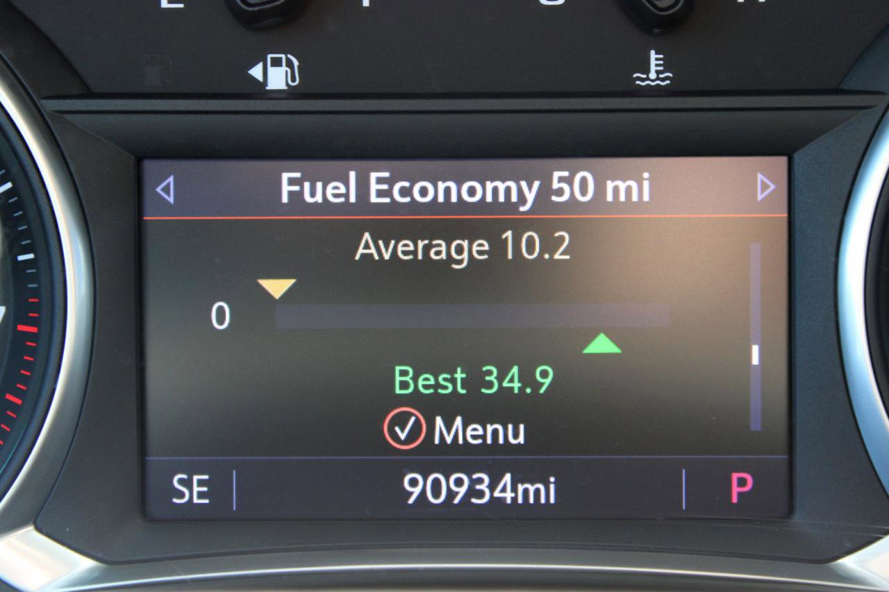 Used 2020 Chevrolet Traverse LT w/ Driver Confidence II Package AWD/4WD image 25