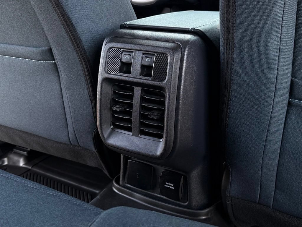 Certified 2025 Ford Bronco Heritage Edition AWD/4WD image 18
