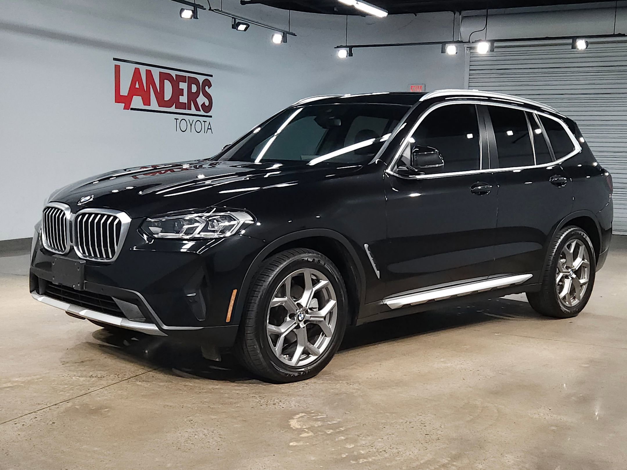 Used 2022 BMW X3 sDrive30i w/ Premium Package 2 image 3