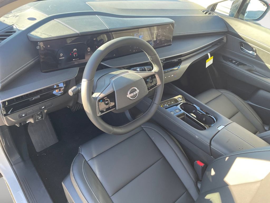 Certified 2025 Nissan Murano SV image 18