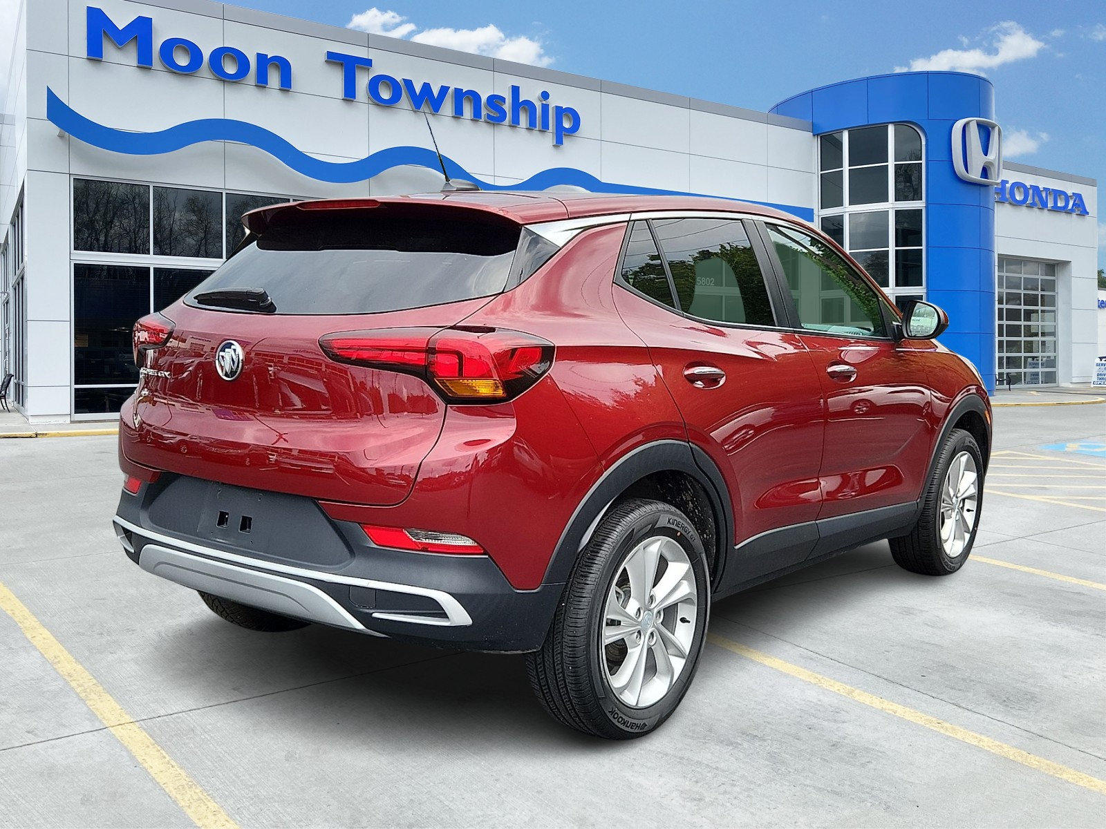 Used 2023 Buick Encore GX Preferred w/ Cold Weather Comfort Package AWD/4WD image 6