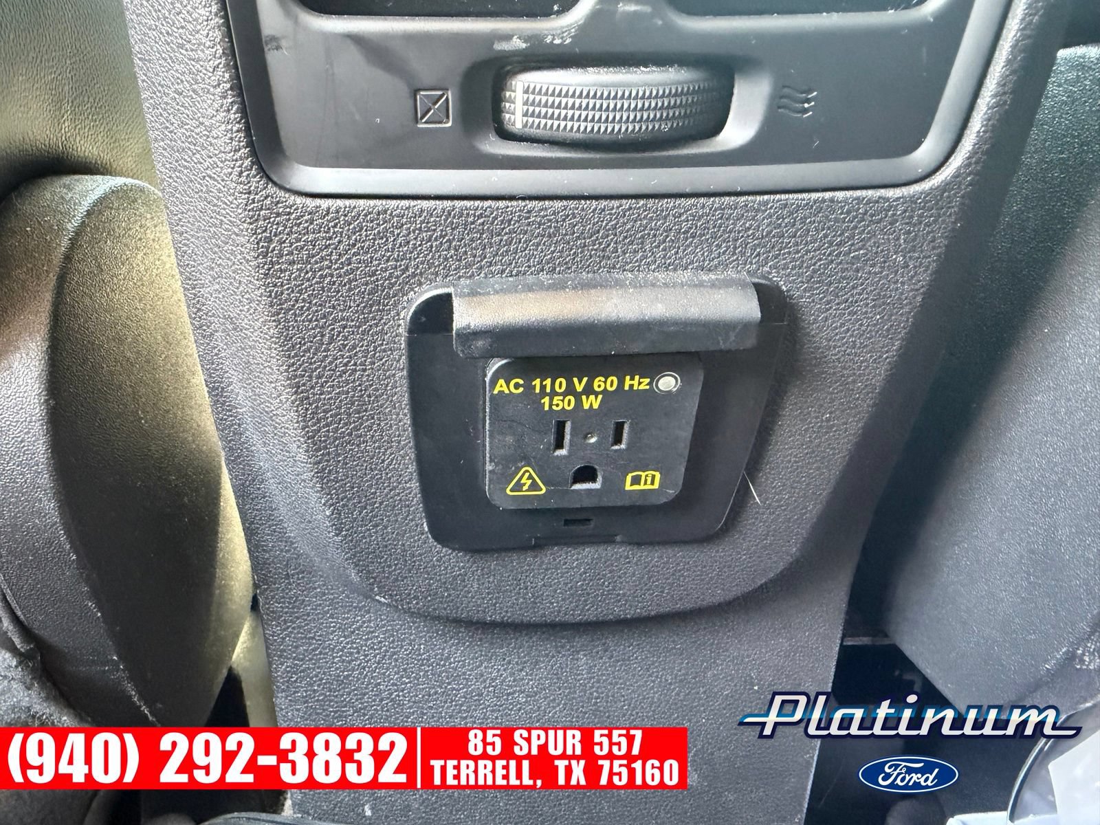 Used 2017 Ford Escape SE w/ SE Leather Comfort Package FWD image 7
