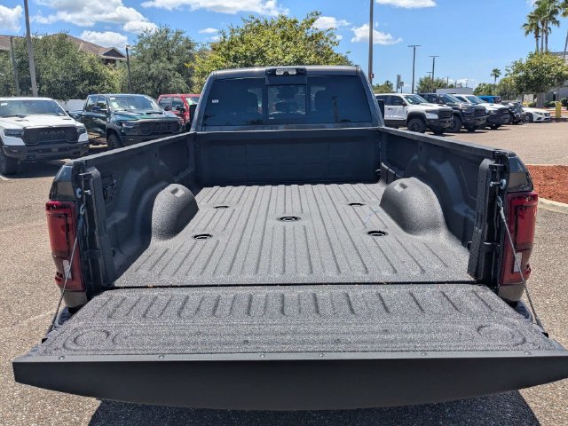 New 2026 RAM 3500 Big Horn AWD/4WD image 13
