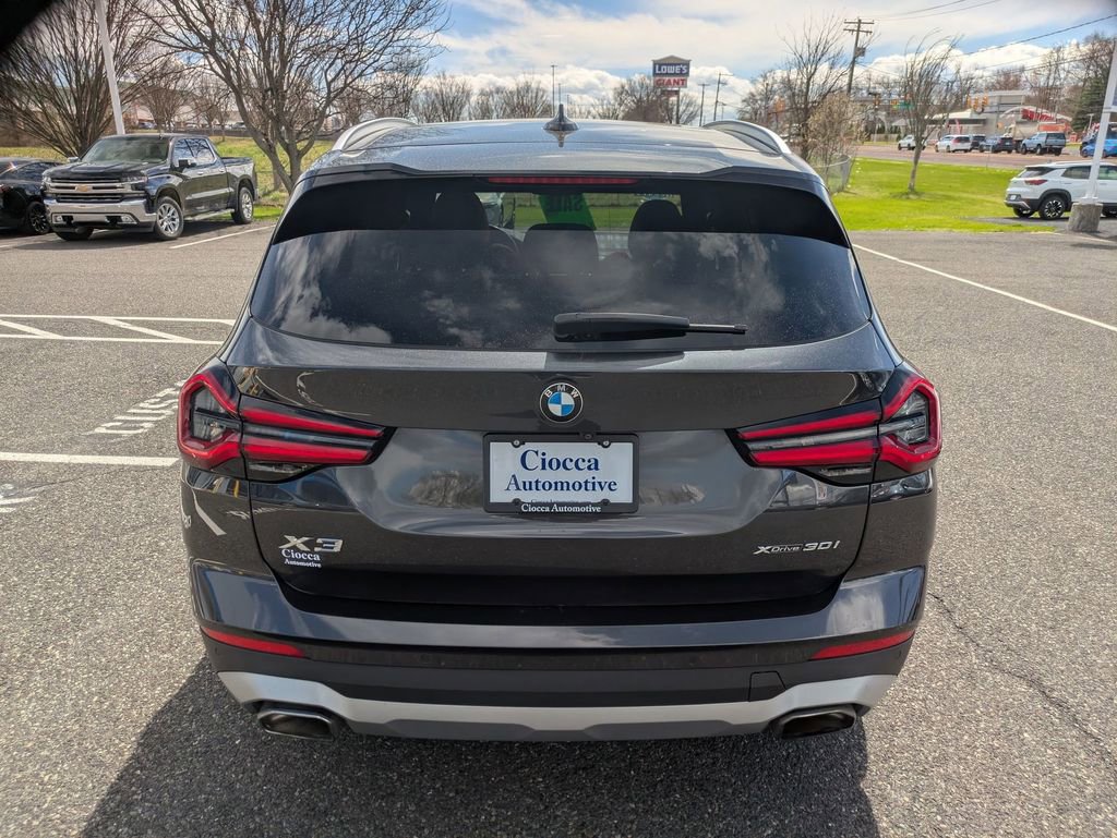 Used 2023 BMW X3 xDrive30i w/ Premium Package image 6
