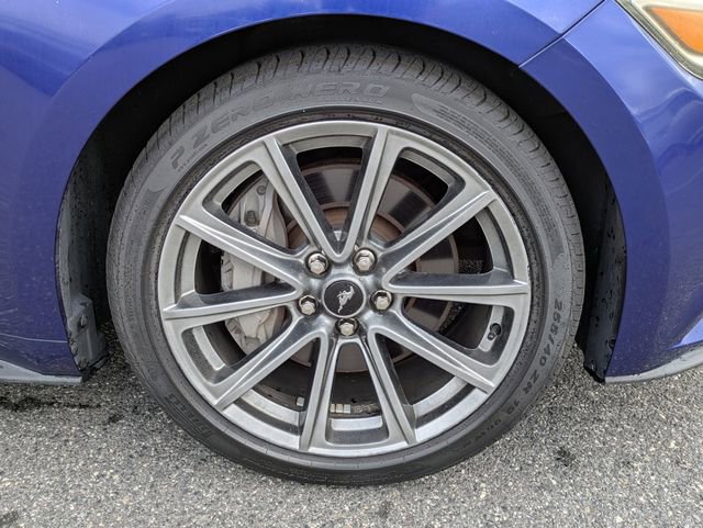 Used 2015 Ford Mustang GT Premium RWD image 9