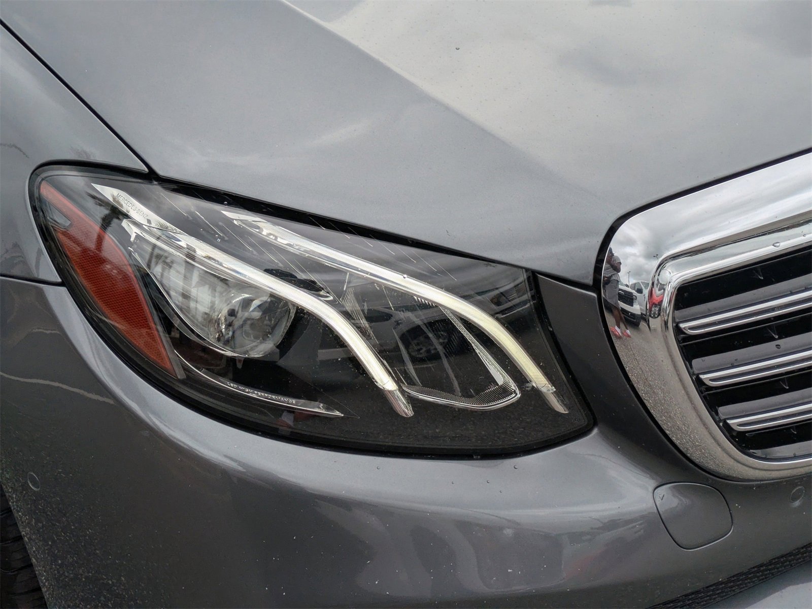 Used 2019 Mercedes-Benz E 300 4MATIC image 9