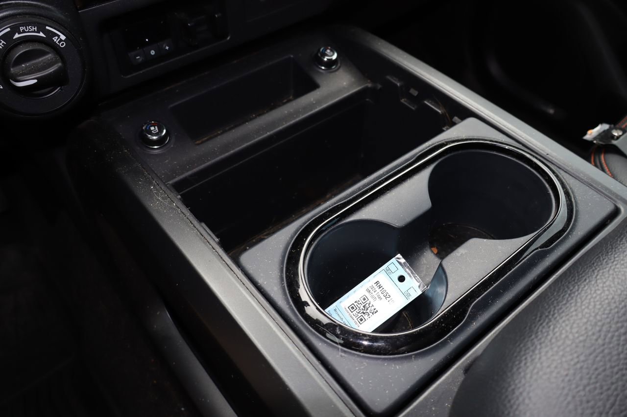 Used 2024 Nissan Titan PRO-4X w/ Pro-4x Convenience Package image 27