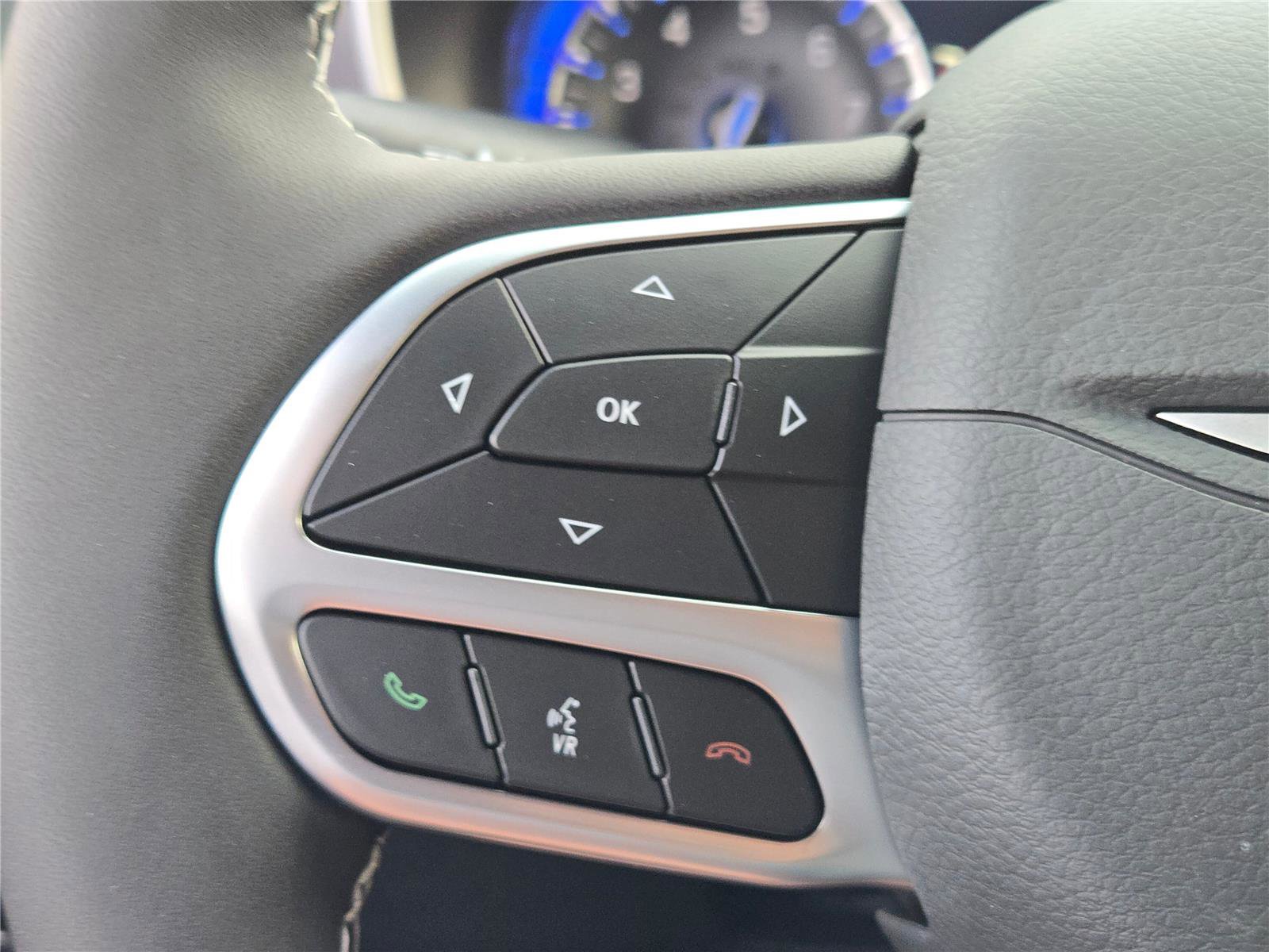 New 2027 Chrysler Pacifica Select AWD/4WD image 31