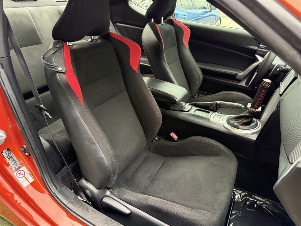 Used 2016 Scion FR-S RWD image 17