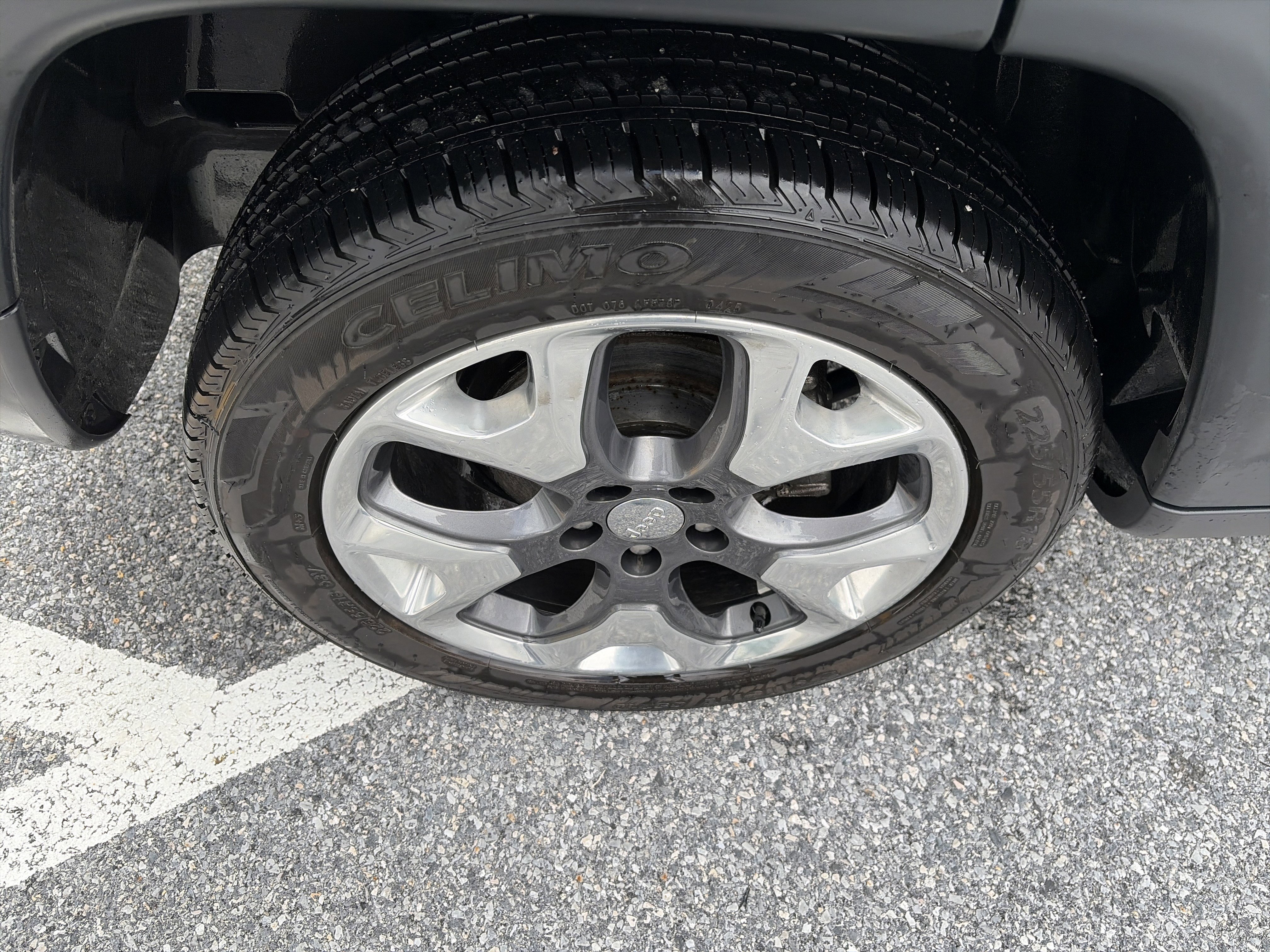 Used 2018 Jeep Compass Limited w/ Navigation Group image 13