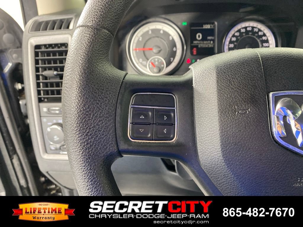 Used 2016 RAM 1500 Express RWD image 14
