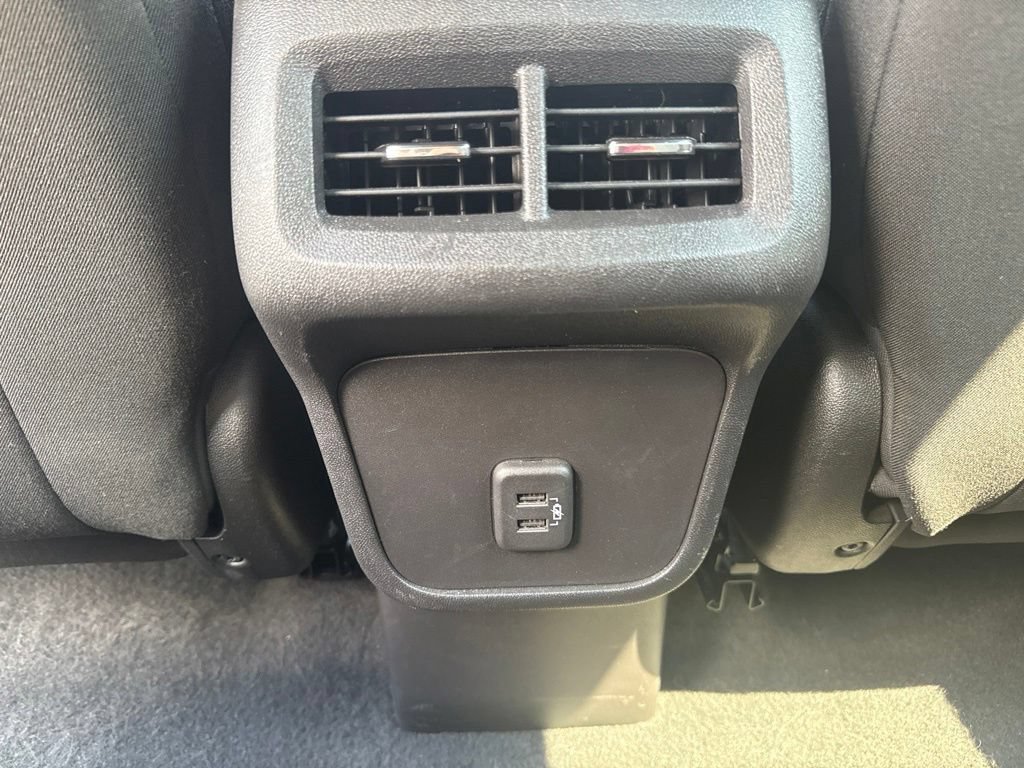 Used 2024 Chevrolet Equinox LT FWD image 14