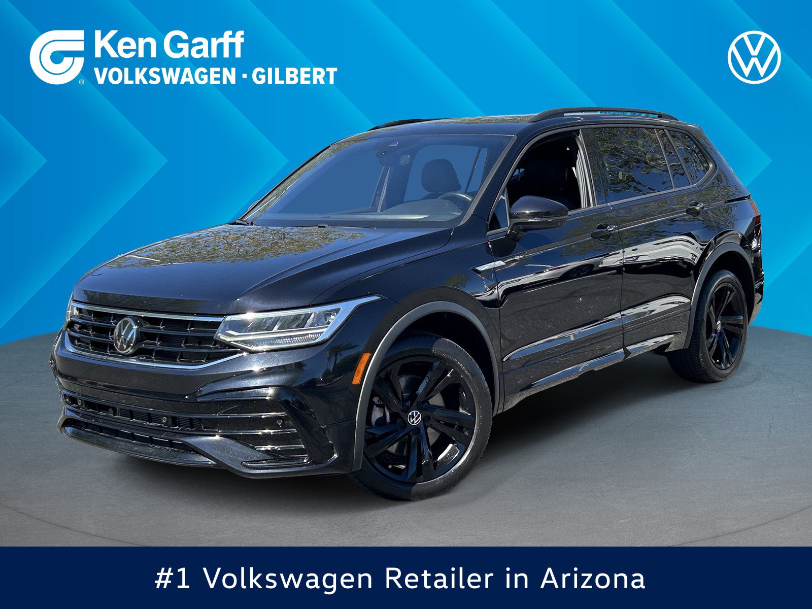 Used 2024 Volkswagen Tiguan SE R-Line FWD image 1