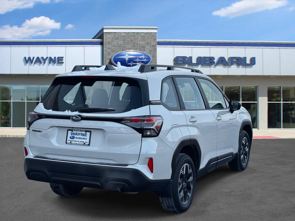 Used 2025 Subaru Forester AWD/4WD image 4