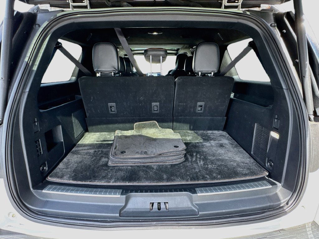 Used 2023 Lincoln Navigator L Black Label AWD/4WD image 28
