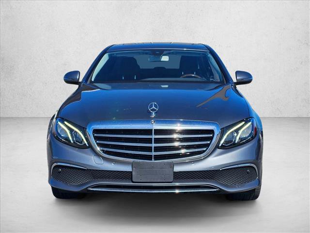 Used 2018 Mercedes-Benz E 300 image 2